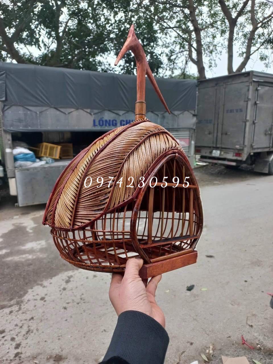 Lồng cu gáy lợp lá vạn tuế phủ PU cực đẹp size 36/37