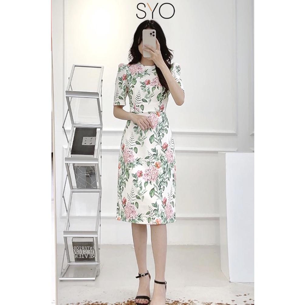 Váy in hoa dáng a midi họa tiết hoa xanh trắng d3026