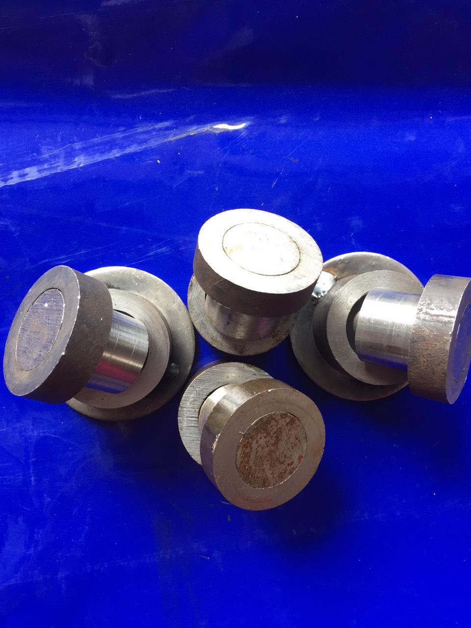 2 Bộ bản lề cối xoay cổng thủy lực dùng cho cửa 2 cánh, bản lề cửa chịu lực. bộ 2 bản lề cổng trên, dưới