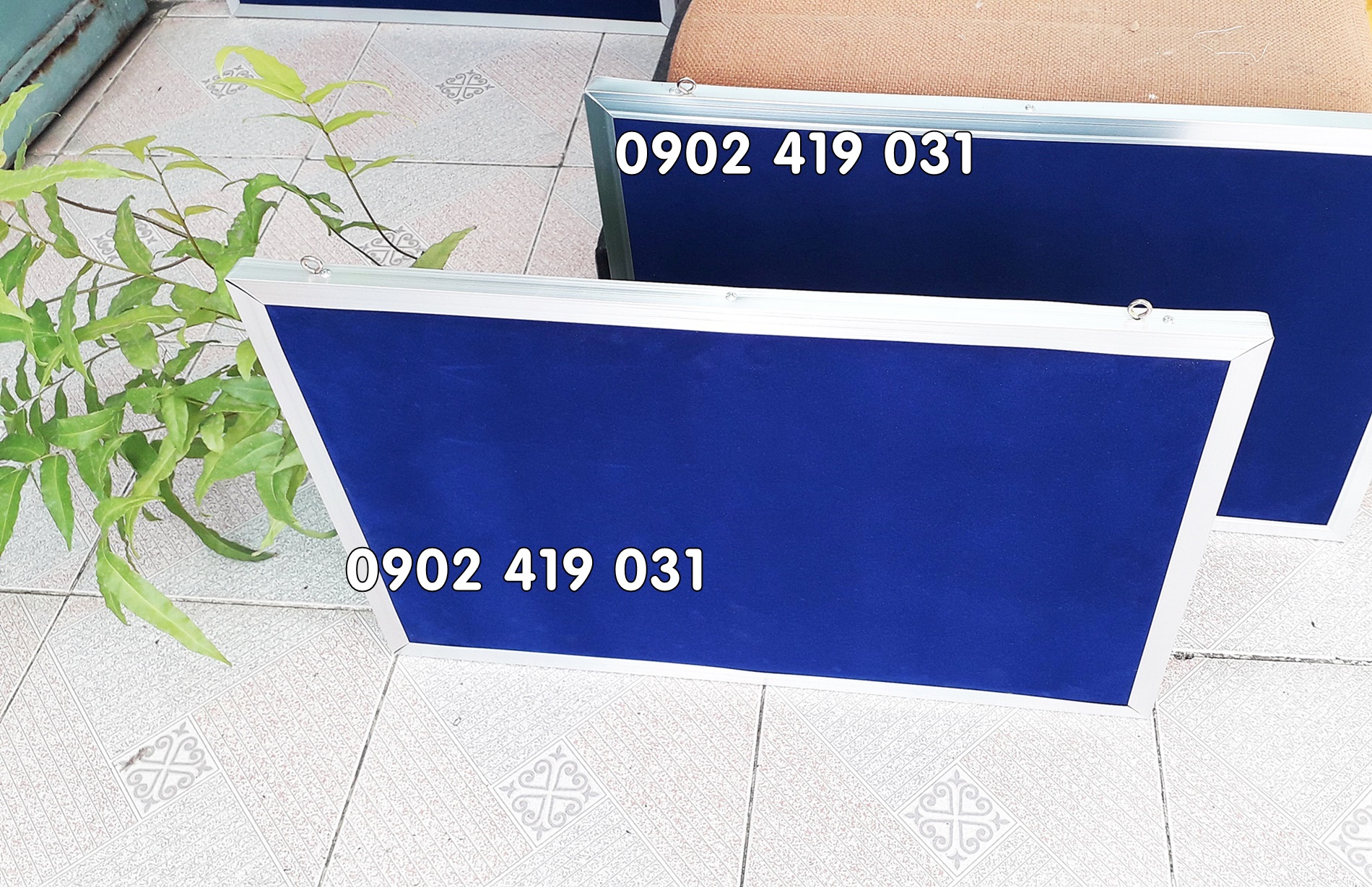 [HCM]Bảng ghim nỉ 40 x 60cm khung gỗ viền nhôm