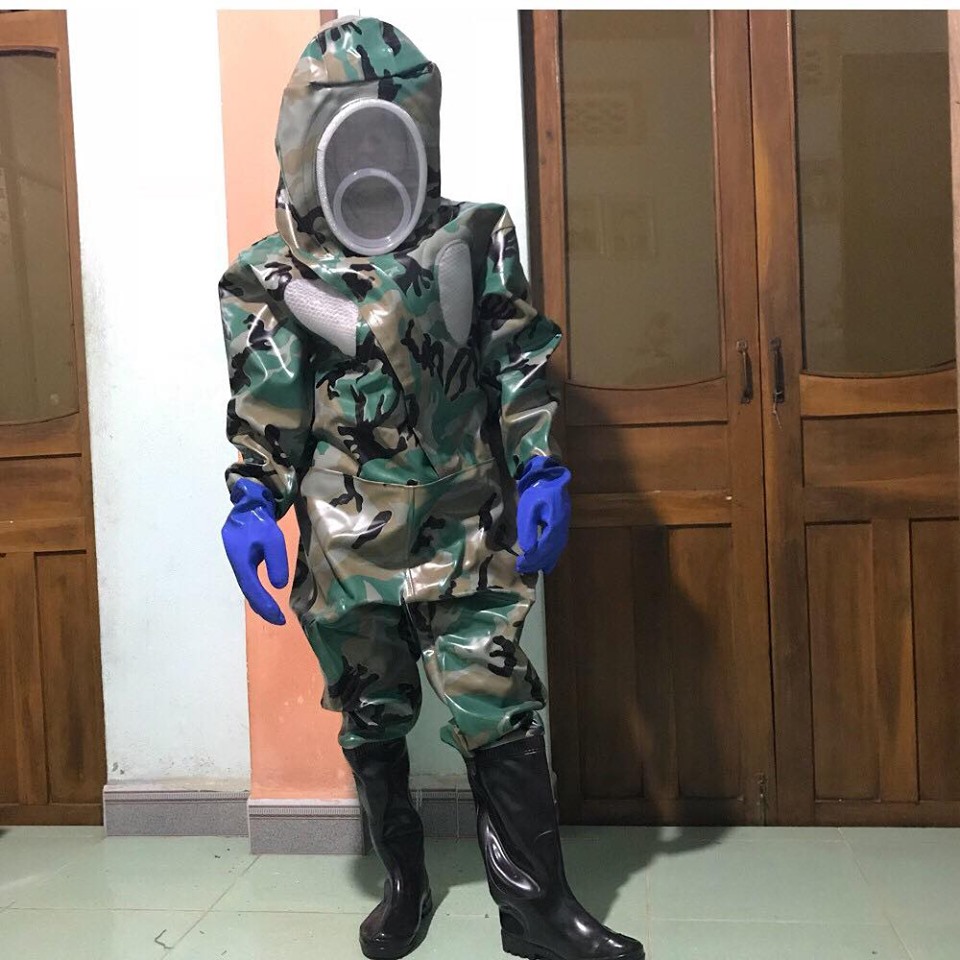 QUẦN ÁO BẮT ONG RỪNG,MÀU RẰN RI ĐẦY ĐỦ KÍCH CỠ. KHÁCH ĐẶT HÀNG BÊN SHOP SẼ ALO CHỌN CỠ