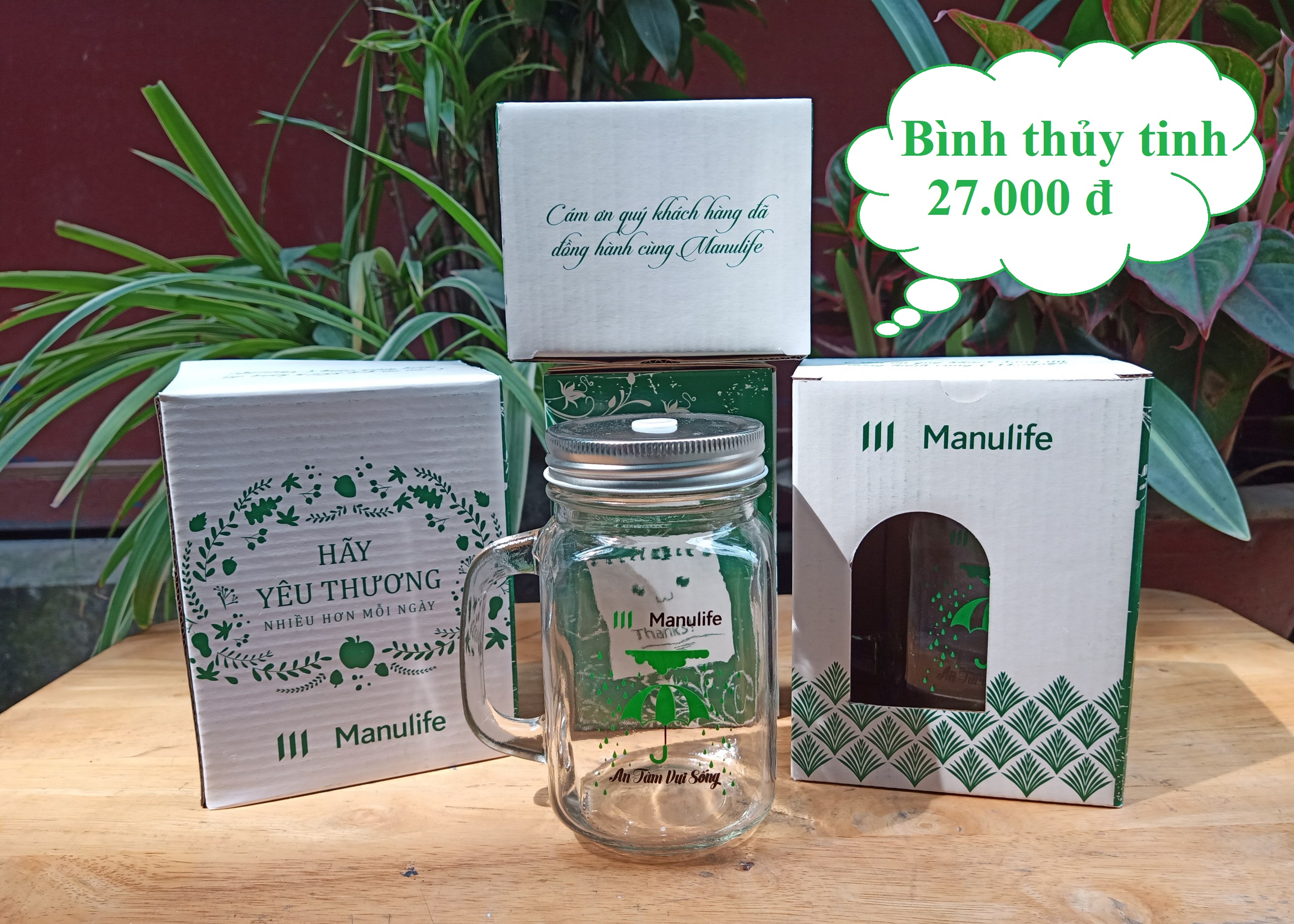 Ly thủy tinh quà tặng Manulife