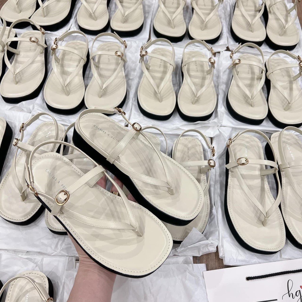 Sandal xỏ ngón đế bánh mì 3.5cm CnK FullBox hot hit hè 2023