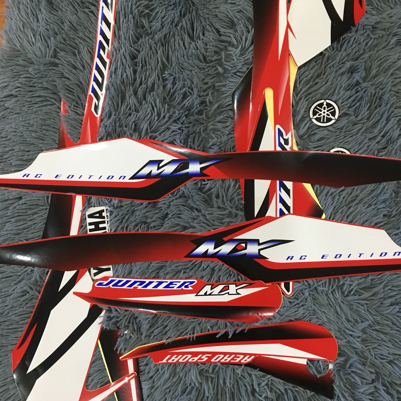 (CHẤT ) Bộ  tem dán xe Jupiter MX màu đỏ trắng cực đẹp như xe mới  P01-