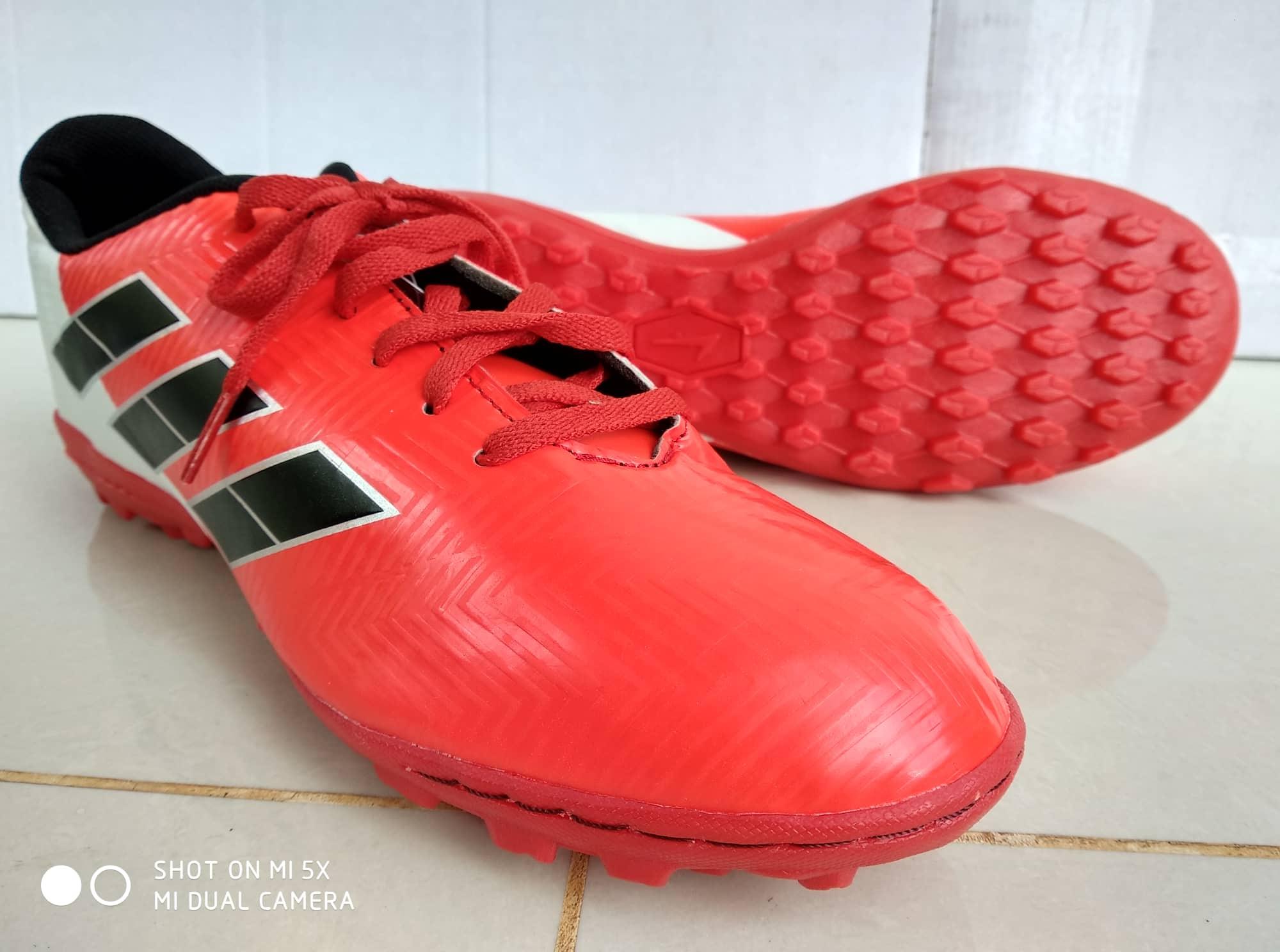 Giày bóng đá winbro giá rẻ - đẹp 2019