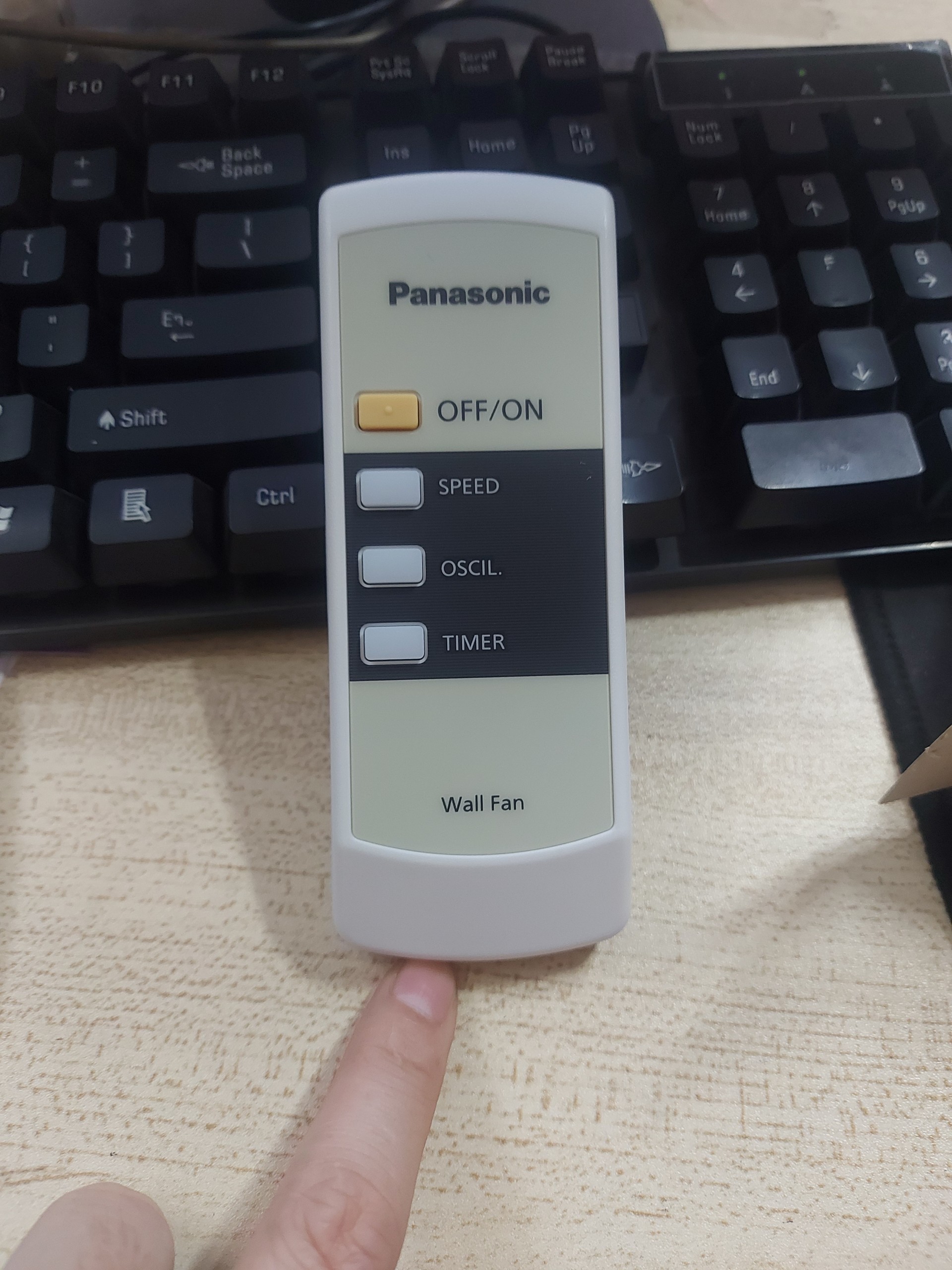 [HCM]REMOTE dùng cho quạt treo tường panasonic F-409MB F-409MG F-409M / F409M