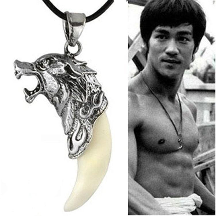 Dây Chuyền Nanh Ngà Sói Trắng Huyền Thoại Lý Tiểu Long ( Nanh sói trắng bọc bạc - Dây đen )