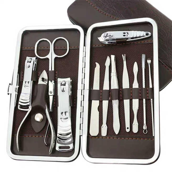 Bộ dụng cụ bấm móng tay 12 chi tiết