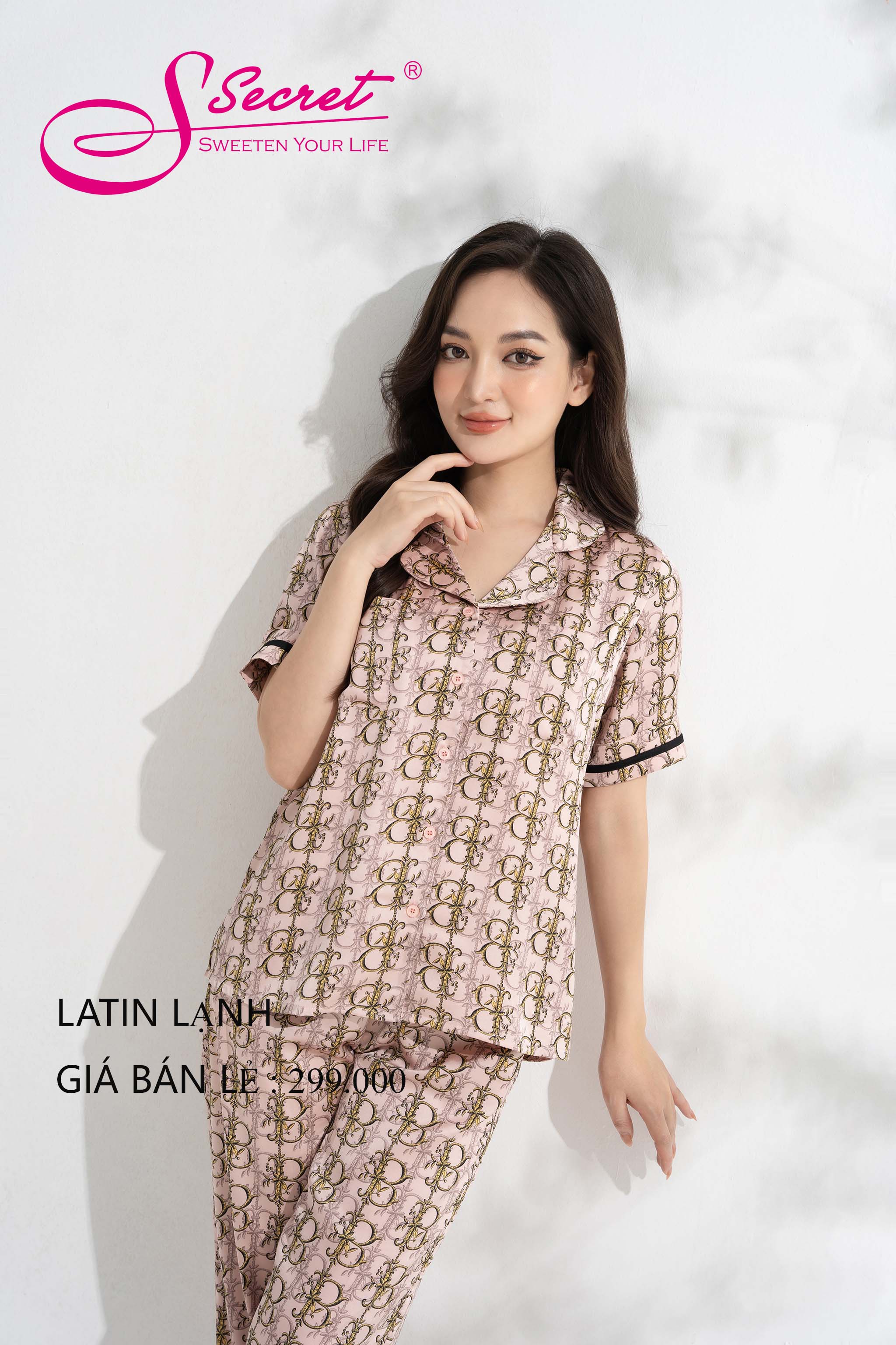 Bộ lụa mặc nhà cộc tay sxh230801