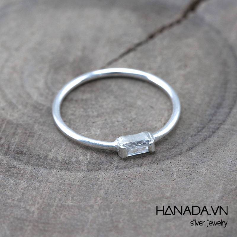 [ LAZXuhuong02 giảm 25K /199K] Nhẫn Bạc 925 Hanada Một Đá Chữ Nhật 0038