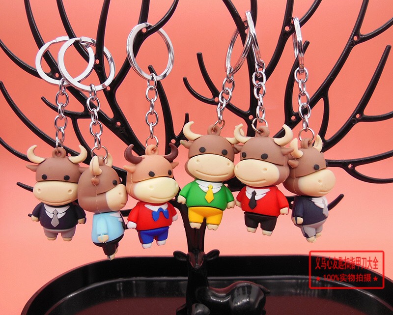 Móc khóa trâu xinh may mắn