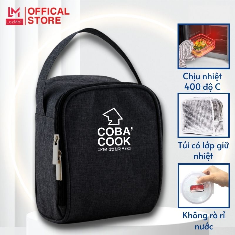 Túi đựng hộp cơm hình vuông logo COBA'COOK- đựng vừa 3 hộp thủy tinh dung tích 370 ml. Với lớp giấy giữ nhiệt bên trong và 2 khóa kéo tiện dụng- CBS