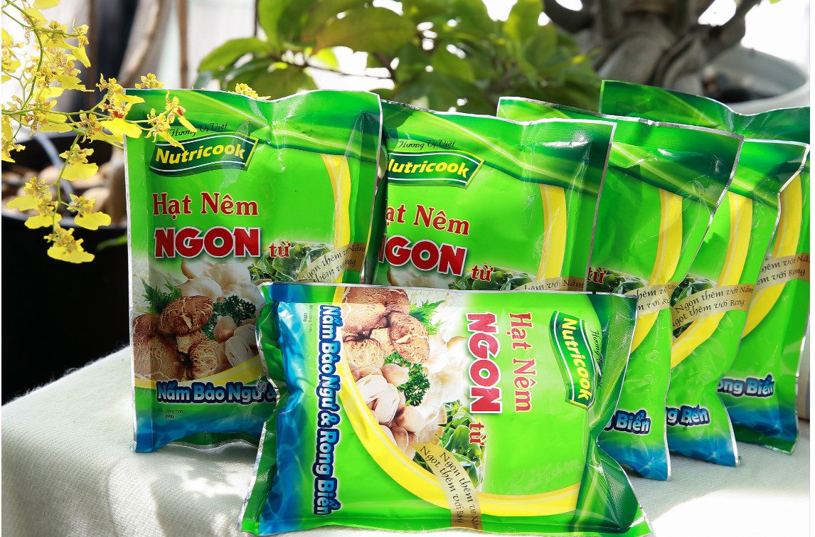 Hạt nêm chay - nấm bào ngư & rong biển nutricook 400gr