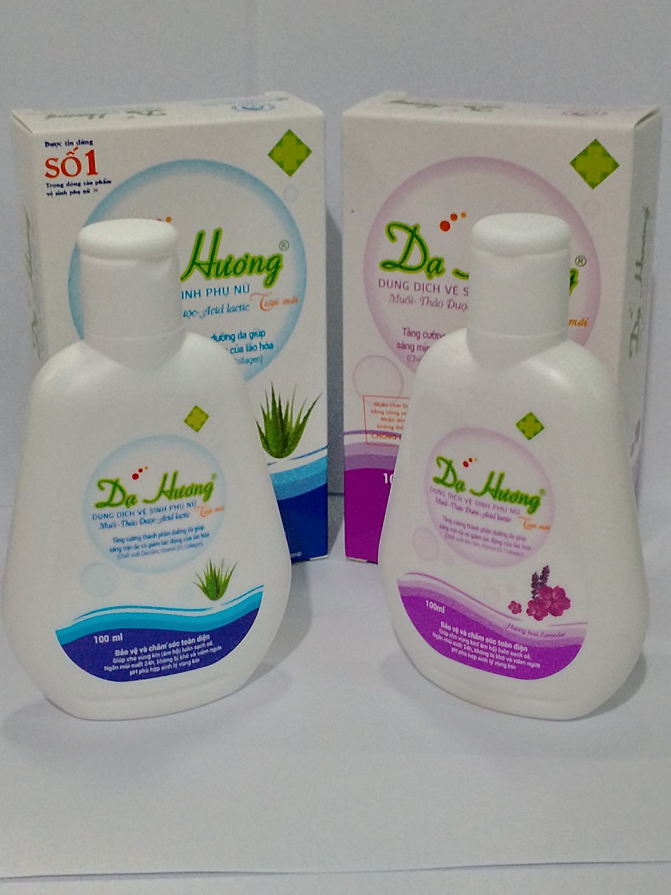 Dung dịch  vệ sinh phụ nữ DẠ HƯƠNG Chai100 ml