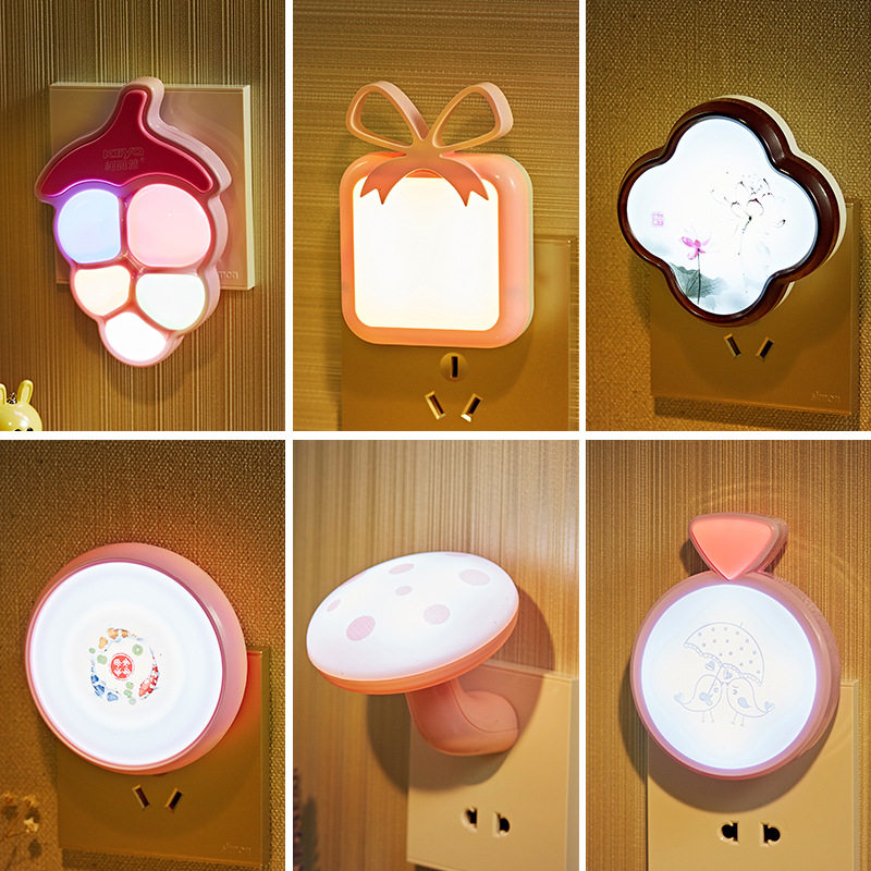 Đèn led ngủ thông minh cảm biến ánh sáng tự tắt mở