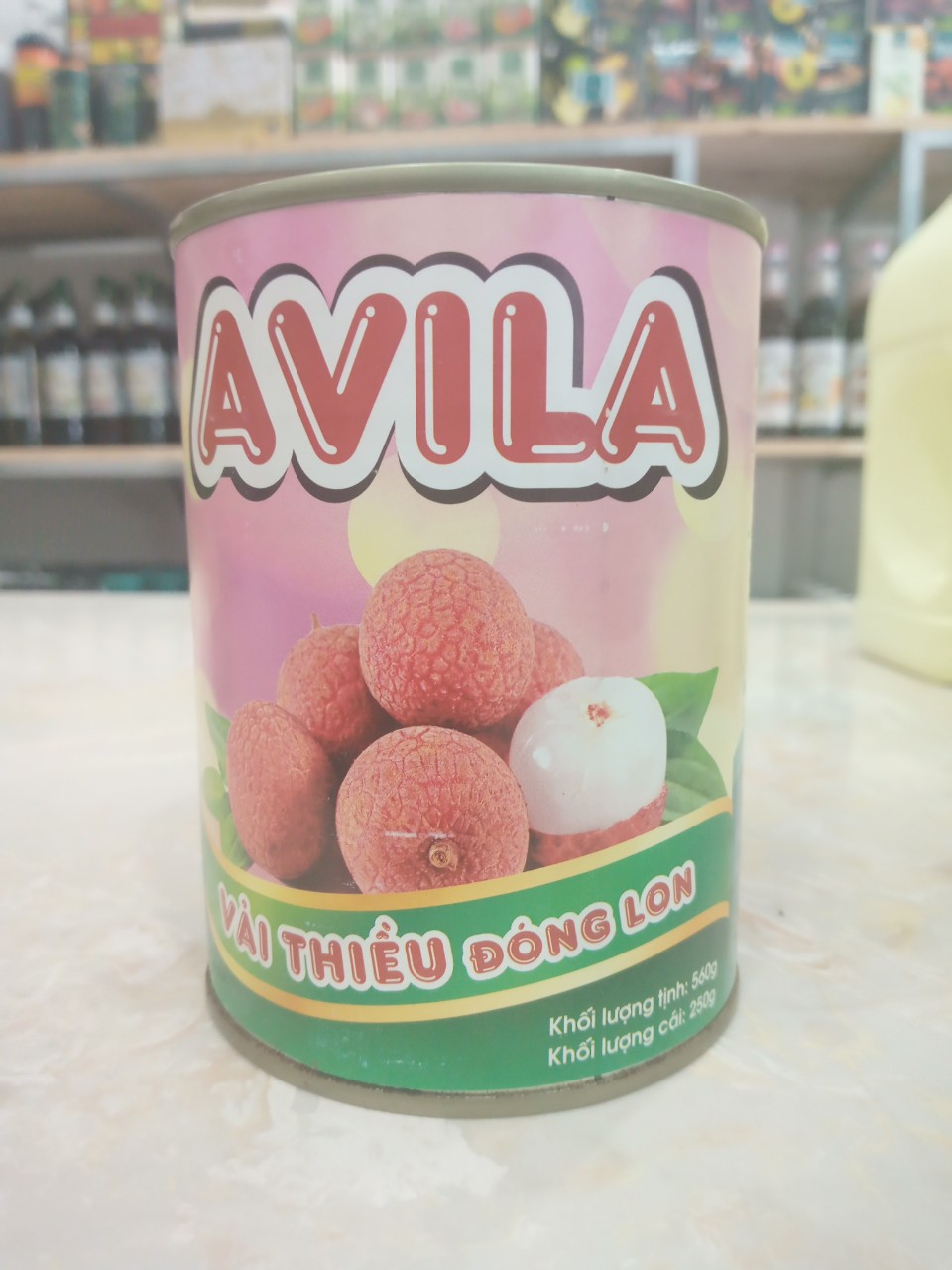 Vải thiều nước đường đóng lon avila 560g