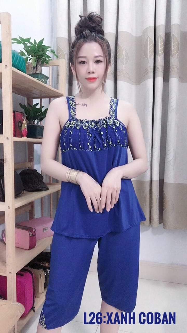 Đồ bộ thun lạnh quần lửng bản ren ngang ngực