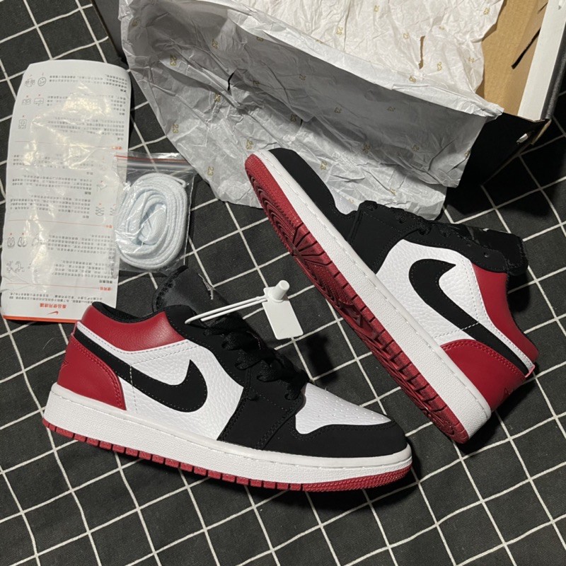 Giày Jordan 1 BLACK RED ,Giày JORDAN ĐỎ ĐEN bóng thấp cổ hàng đẹp siêu rẻ
