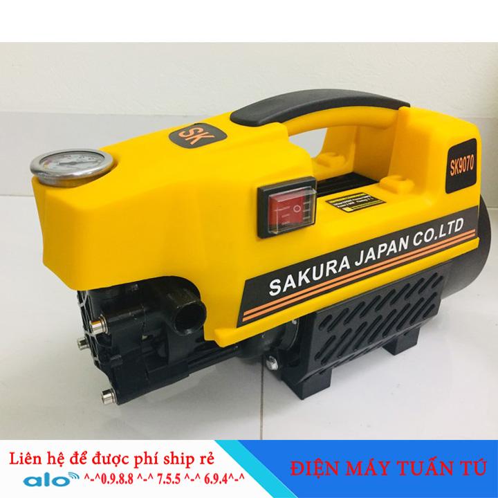 Máy rửa xe  máy rửa xe Nhật Bản dây rửa 15m Trọng lượng 10 kg  Kèm Phụ Kiện dây áp lực 8m + dây hút nước 16m các đầu nối cút + bình xà phòng