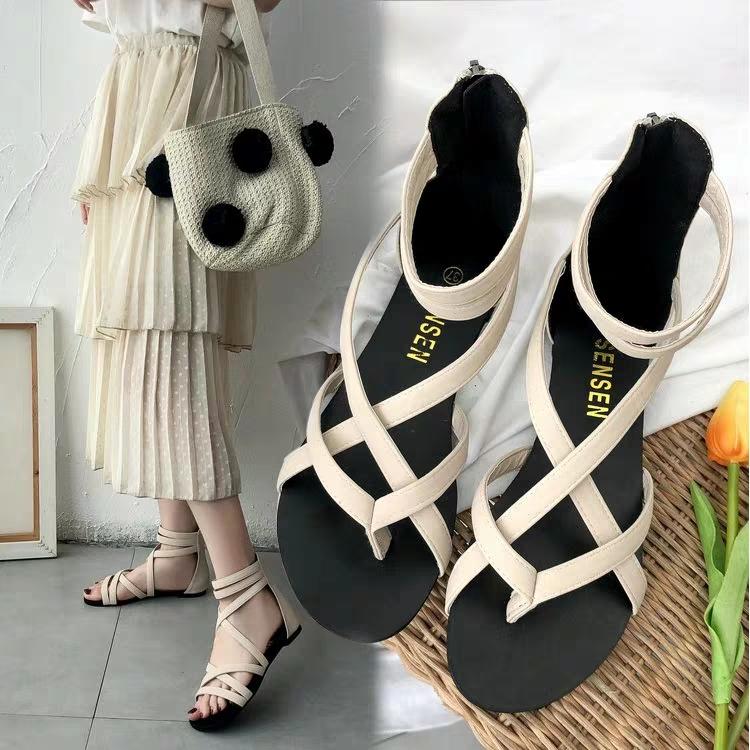 Sandal Chiến Binh Xỏ Ngón Đế Bệt