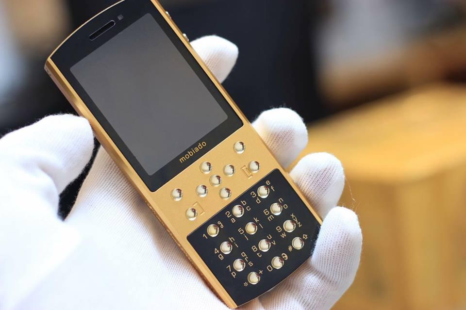 Điện Thoại Mobiado 712 Rose Gold