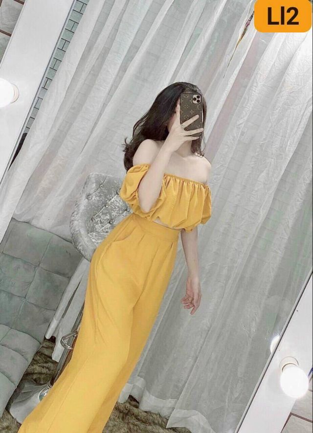 Sét voan croptop trễ vai quần rộng dễ thương