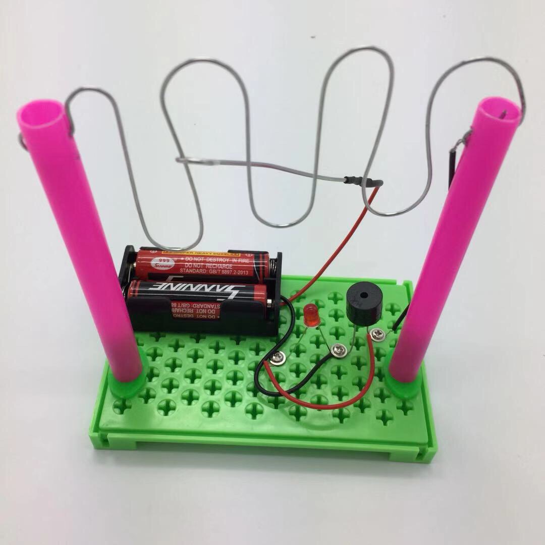 Đồ chơi khoa học - Bộ lắp ghép trò chơi luồn dây theo phương pháp stem steam