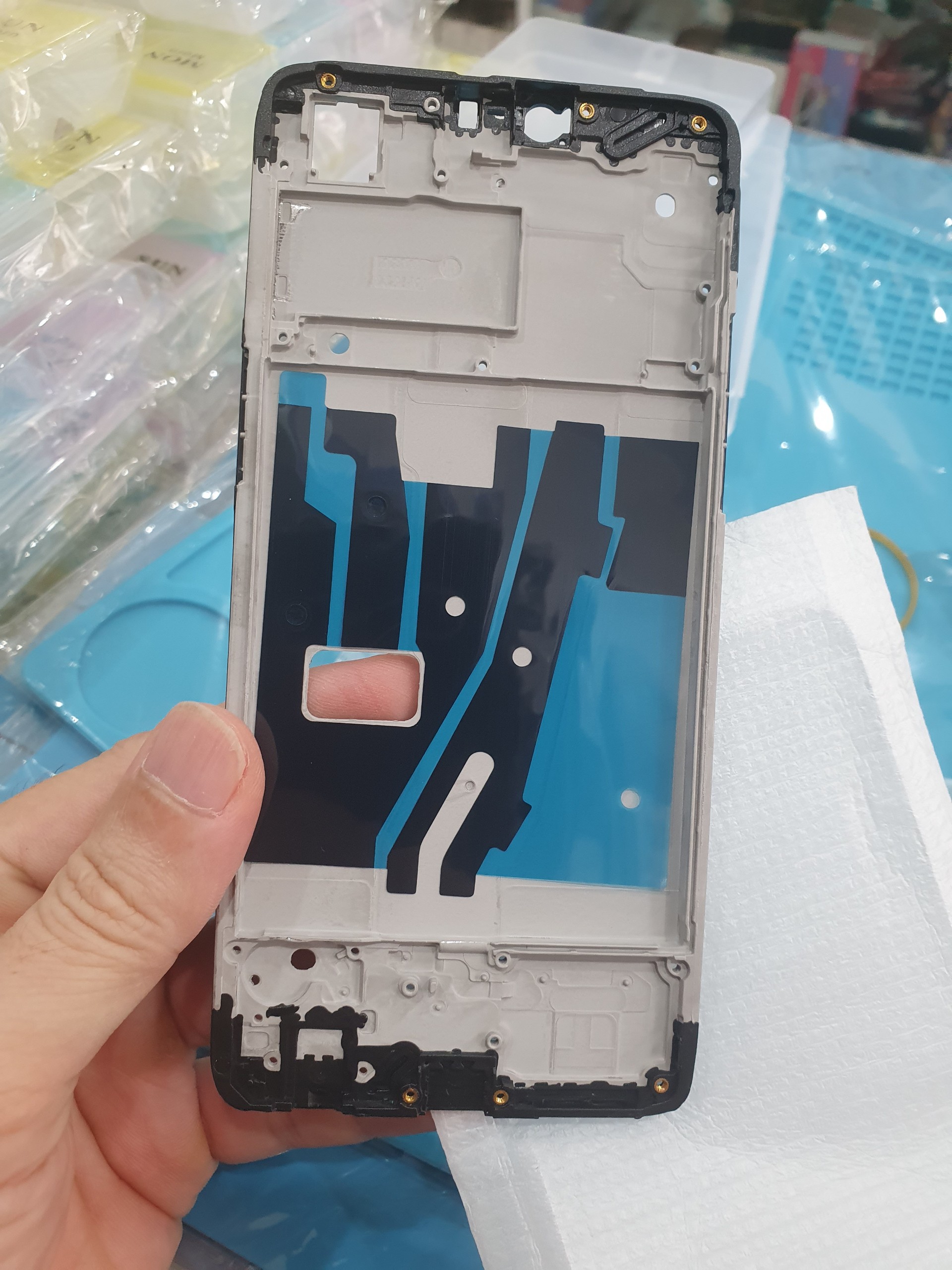 Khung xương đỡ màn oppo f7, loại zin