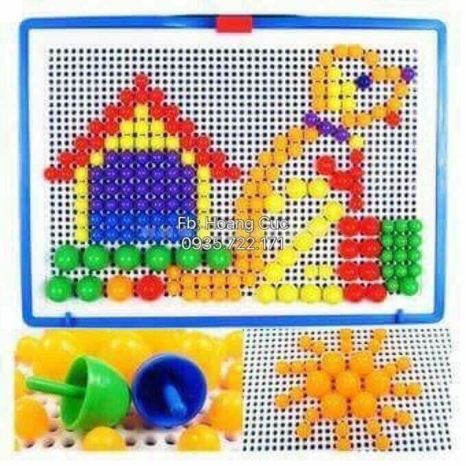 Bộ Đồ Chơi Bảng Ghép Hình Bằng Nút Nhựa (66S76)