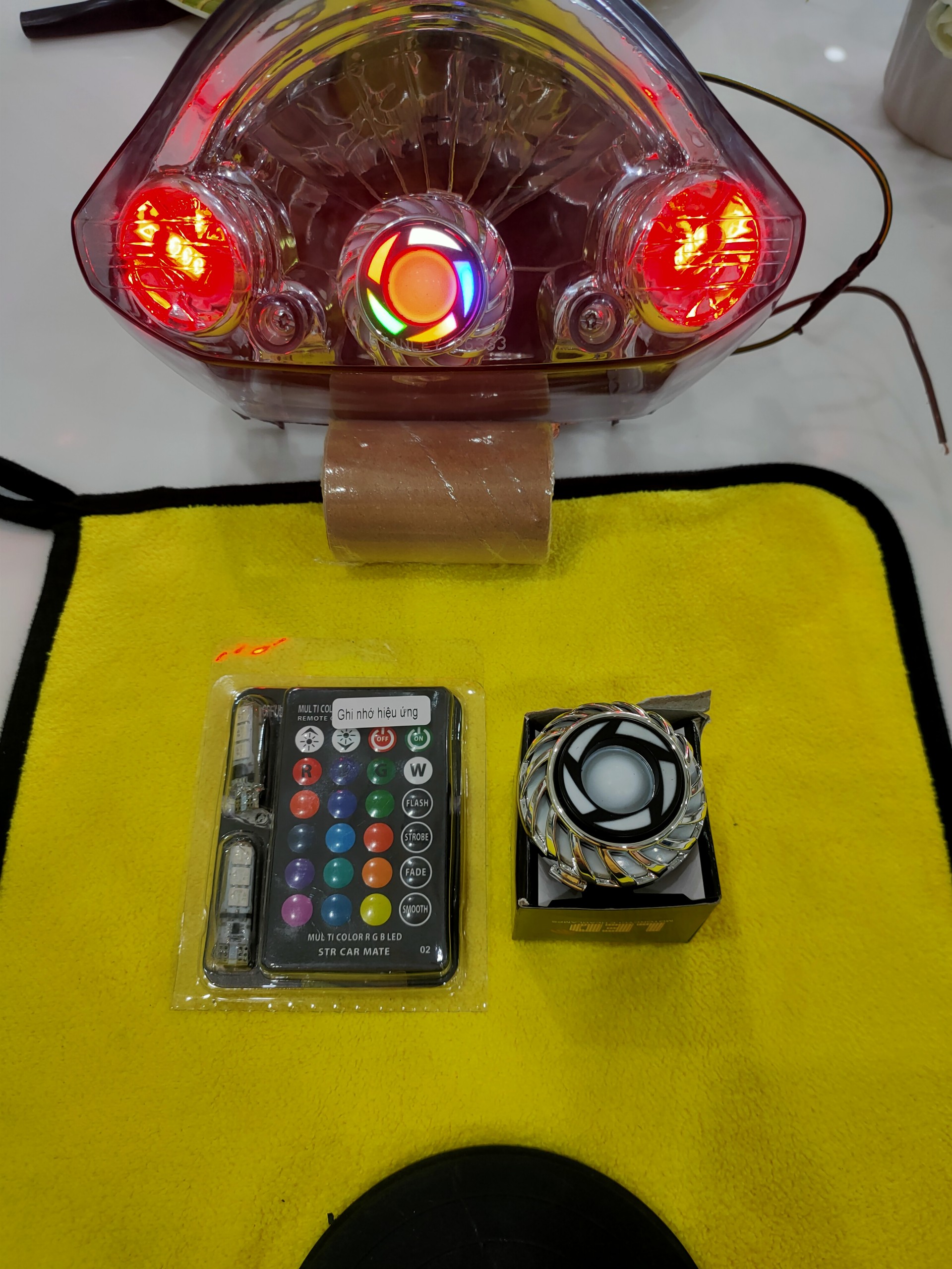 Combo 2 Món Đèn Hậu bi cầu + 1 bộ less demi 15 màu 3 chế độ ( TÓP 1 bán Giá Sỉ )