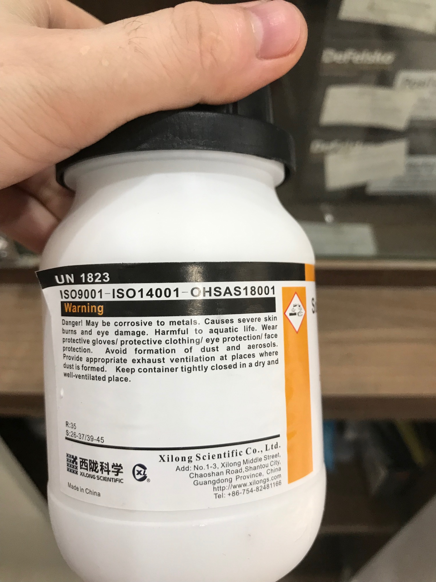 NaOH lọ 500g xút natri hydroxide Xilong