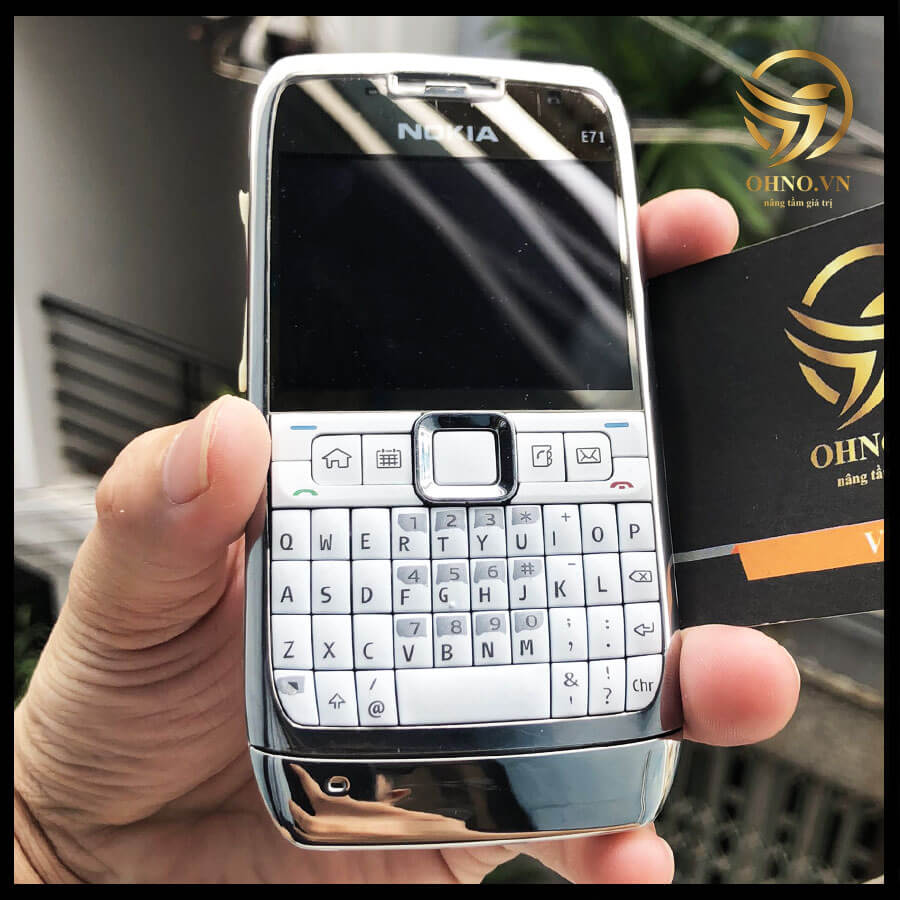 [HCM]Điện Thoại NOKIA E71 Nokia 24 Phím Bấm Cổ Điển Có Phụ Kiện Pin Sạc