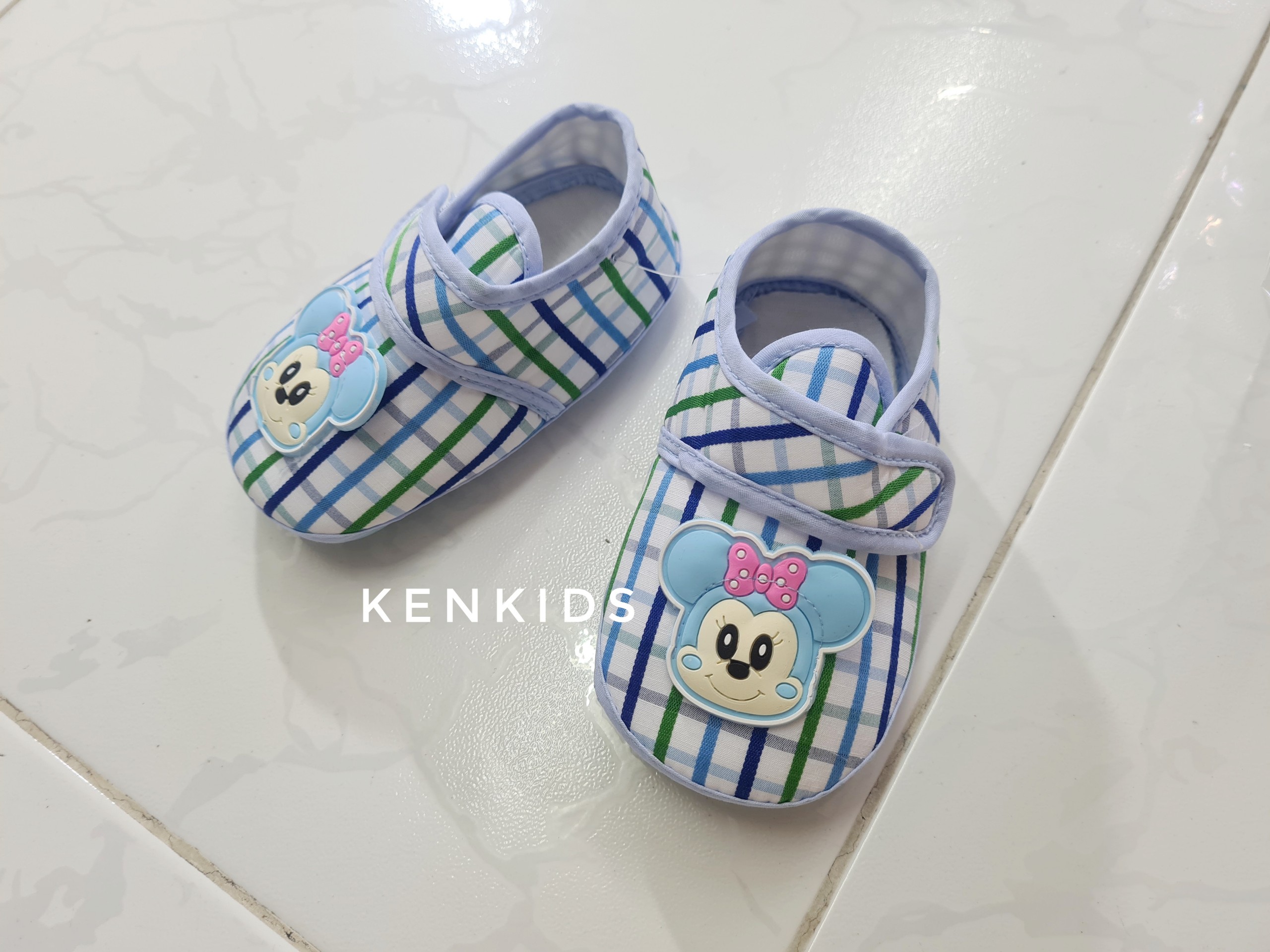 Giày tập đi đế cao su mềm dẻo cho bé - 1 đôi