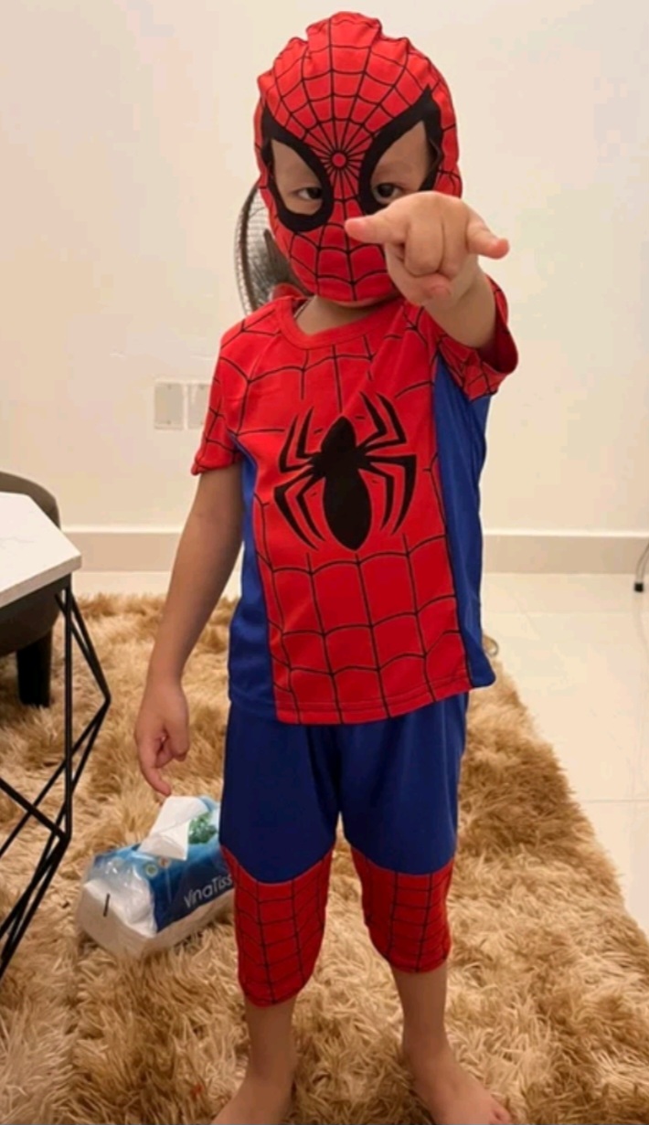 Bộ người nhện bé trai spiderman cho bé 1