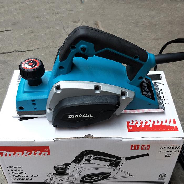 Máy Bào Gỗ Cầm Tay,Máy Bào Gỗ Công Nghiệp Cầm Tay Mini Đa Năng ,Bào Gỗ Điện Makita Cao Cấp , An Toàn , Chịu Nhiệt Tốt , Sản Xuất Theo Công Nghệ Hiện Đại Của Nhật Bản ,Sale 50%