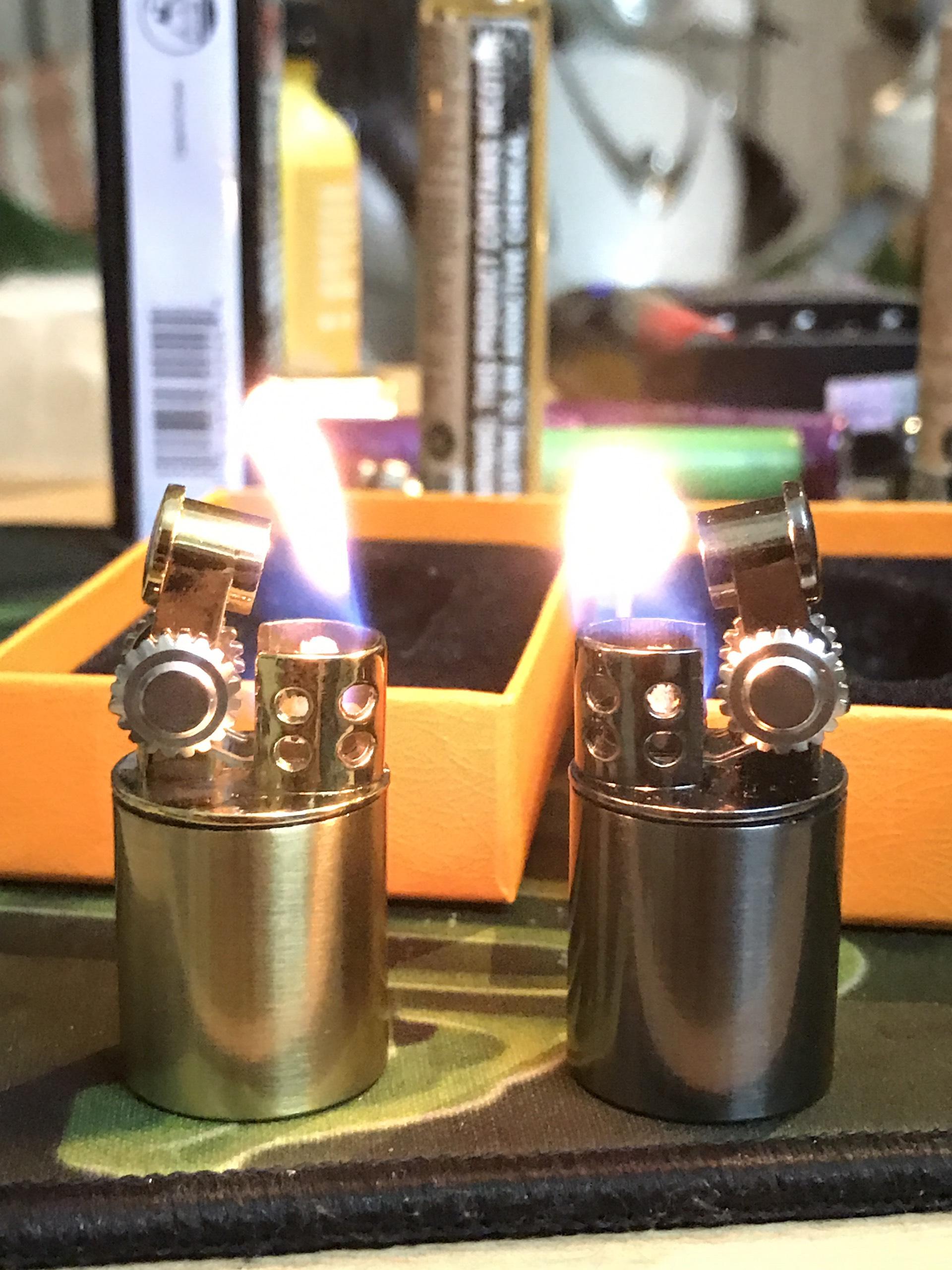 Bật lửa đá xăng brass kerosene light - size mini 4cm