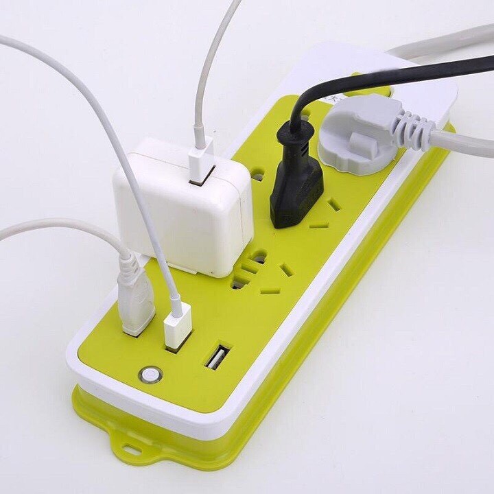 Ổ cắm điện đa năng xanh lá 6 ổ cắm, 3 cổng usb