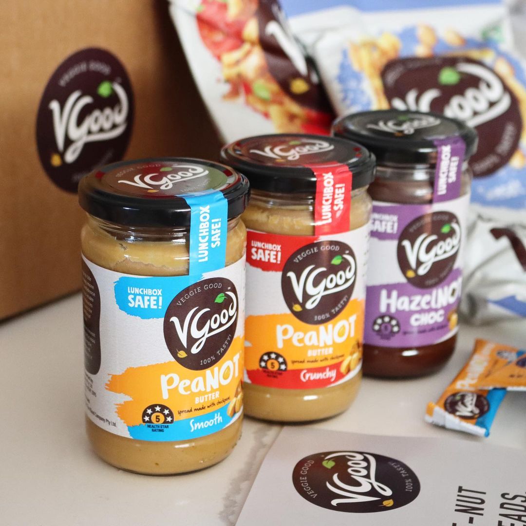 Bơ đậu gà VGOOD Mịn/Hạt/vị Cacao 310G