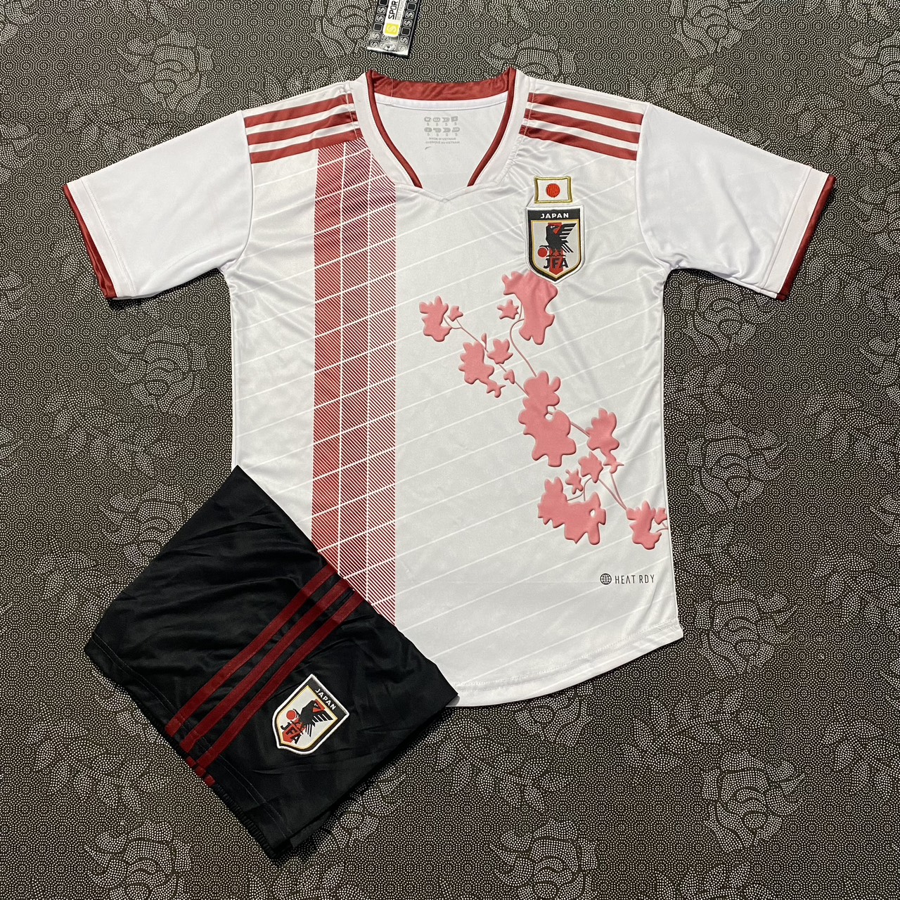 Bộ Quần Áo Đá Bóng ĐT NHẬT HOA ANH ĐÀO  - Hàng Thun Thái - Logo Thêu