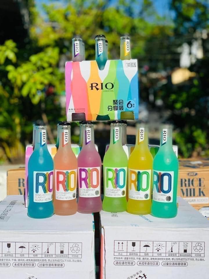 Nước Trái Cây Rio Cocktail lóc 6 chai vị 275ml Vị trái cây