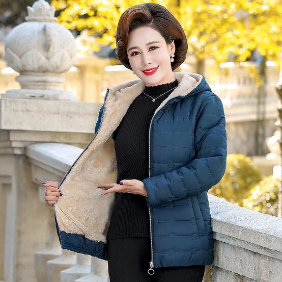 Áo khoác lót lông có mũ cho mẹ