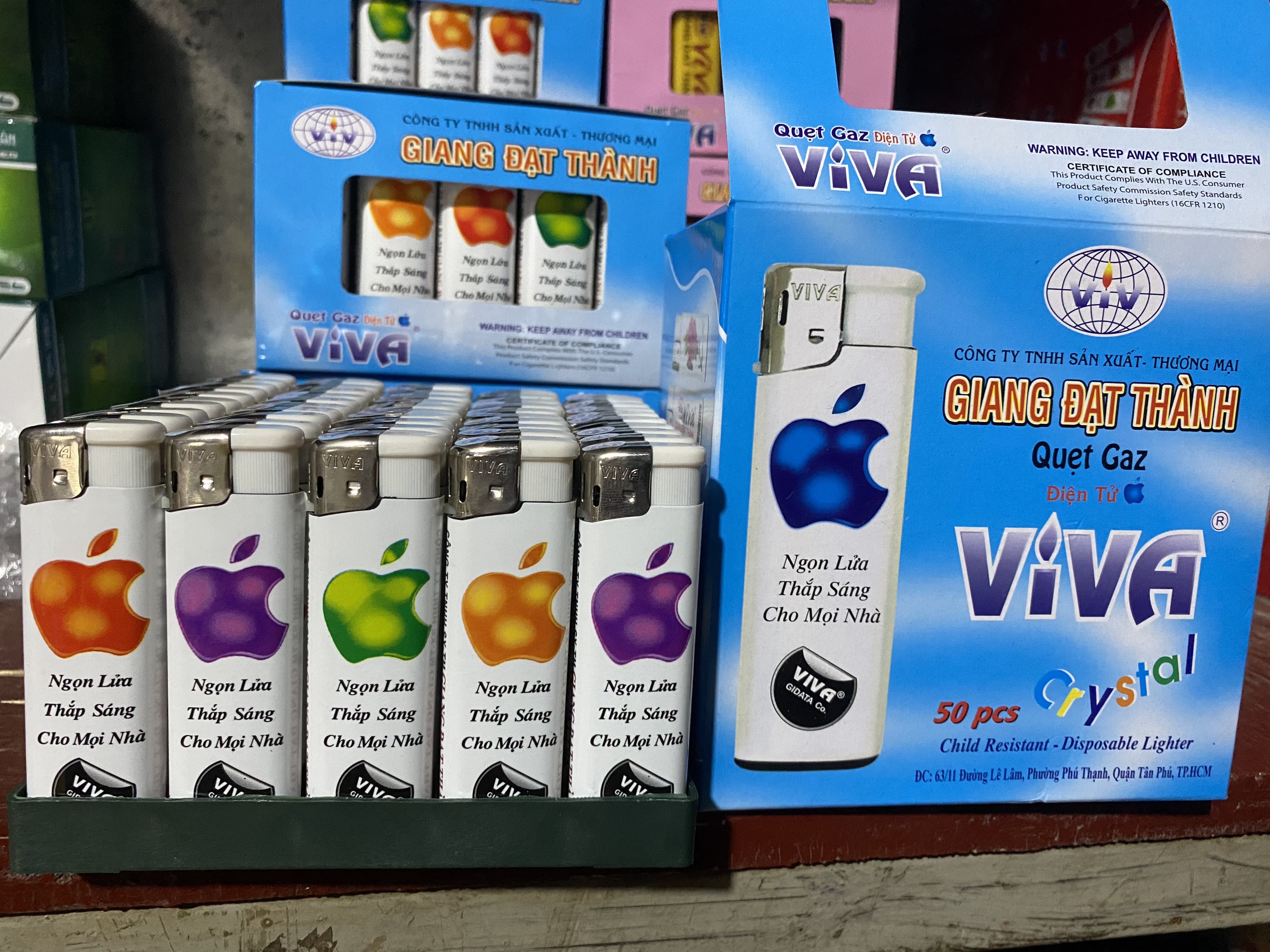 Quẹt ga điện tử Viva táo