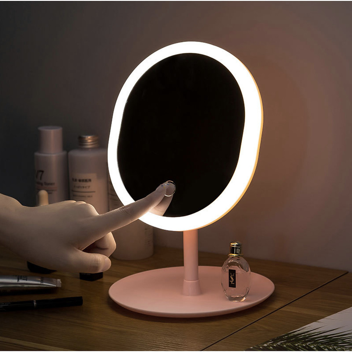 Gương Trang Điểm Tròn Để Bàn Có Đèn Led Cảm Ứng 3 Chế Độ Ánh Sáng Sạc Điện USB - Gương Thông Minh Có Đèn Cảm Ứng Siêu Lung Linh.