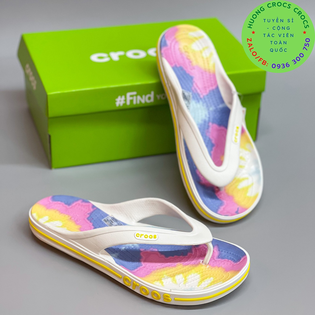 DÉP XỎ NGÓN NHỰA ĐI MƯA CROCS BAYA HỌA TIẾT CHO CẢ NAM VÀ NỮ MÀU LOANG VÀNG