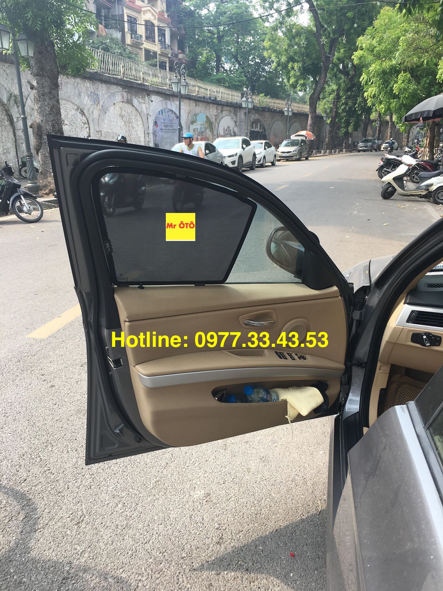 Rèm che nắng xe bmw 320i e90 loại 1 mr.oto. bảo hành 24 tháng. cam kết chuẩn khít theo xe
