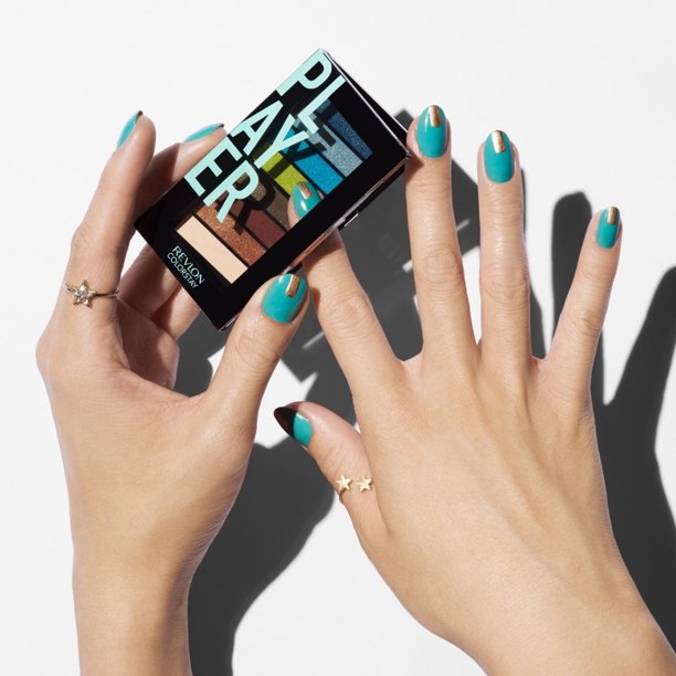 Phấn Mắt Revlon Colorstay Looks Book 4.2g (mã 900)