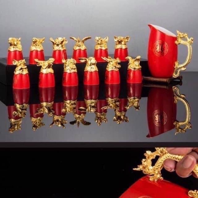 Bộ ly 12 con giáp cực độc đáo cao cấp hộp da 2 khoá cao cấp/bộ ly rượu 12 con giáp/quà tặng sếp