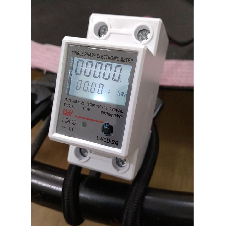 Công tơ điện tử 80A dùng để đo số điện tiêu thụ (kWh) Đo công suất (W) đo điện áp (V) đo cường độ dòng điện (A)
