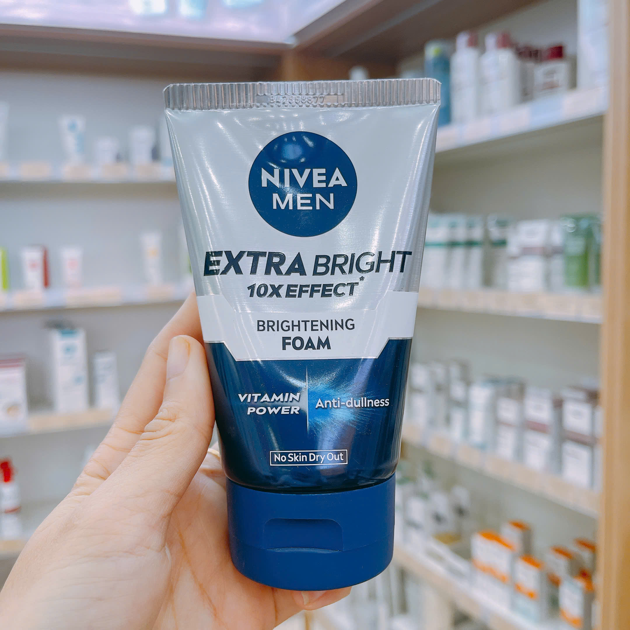 Sữa Rửa Mặt NIVEA MEN Bọt Mịn Giúp Sáng Da Mờ Thâm Mụn 100g
