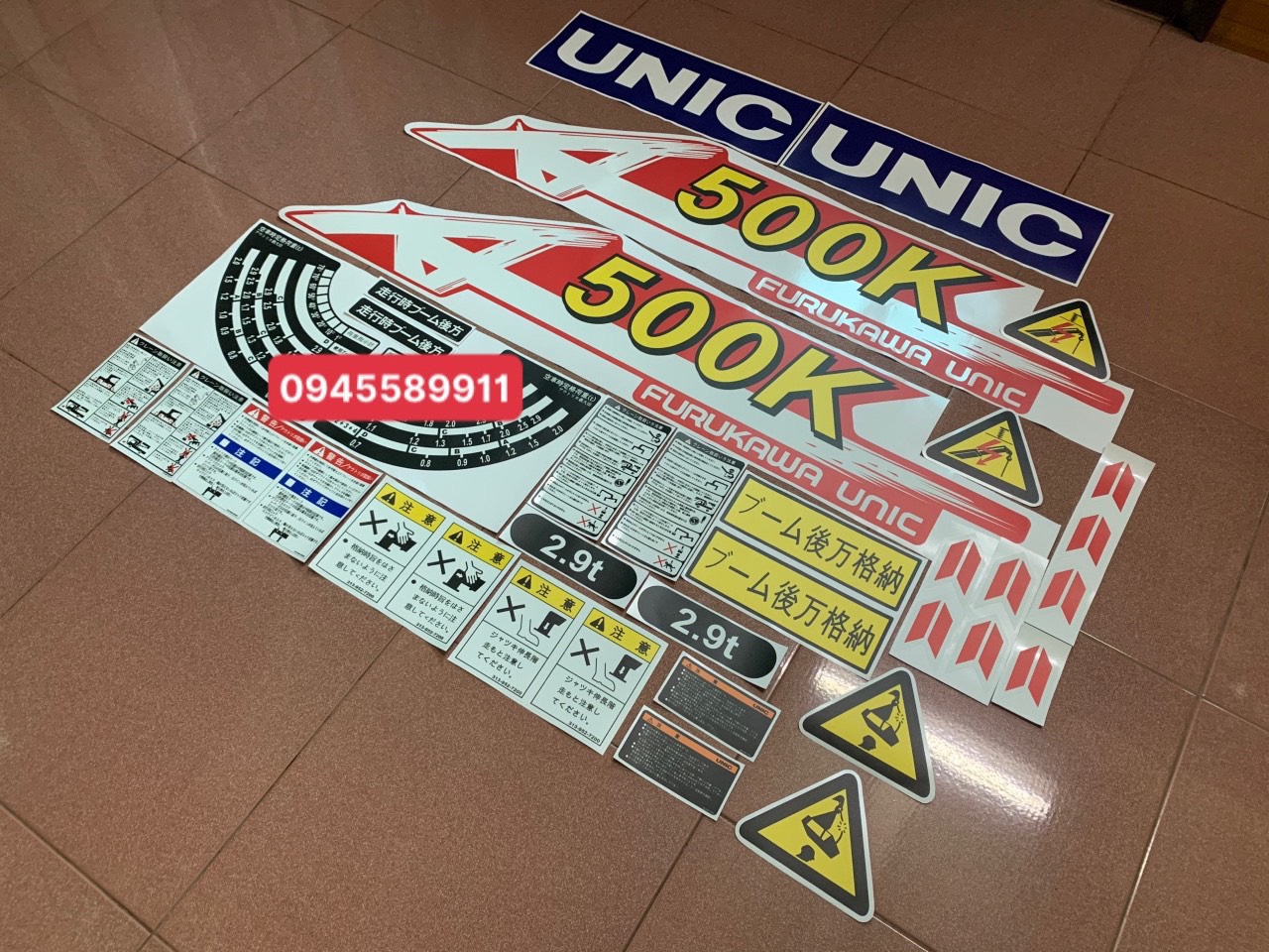 Tem cần cẩu unic a500k